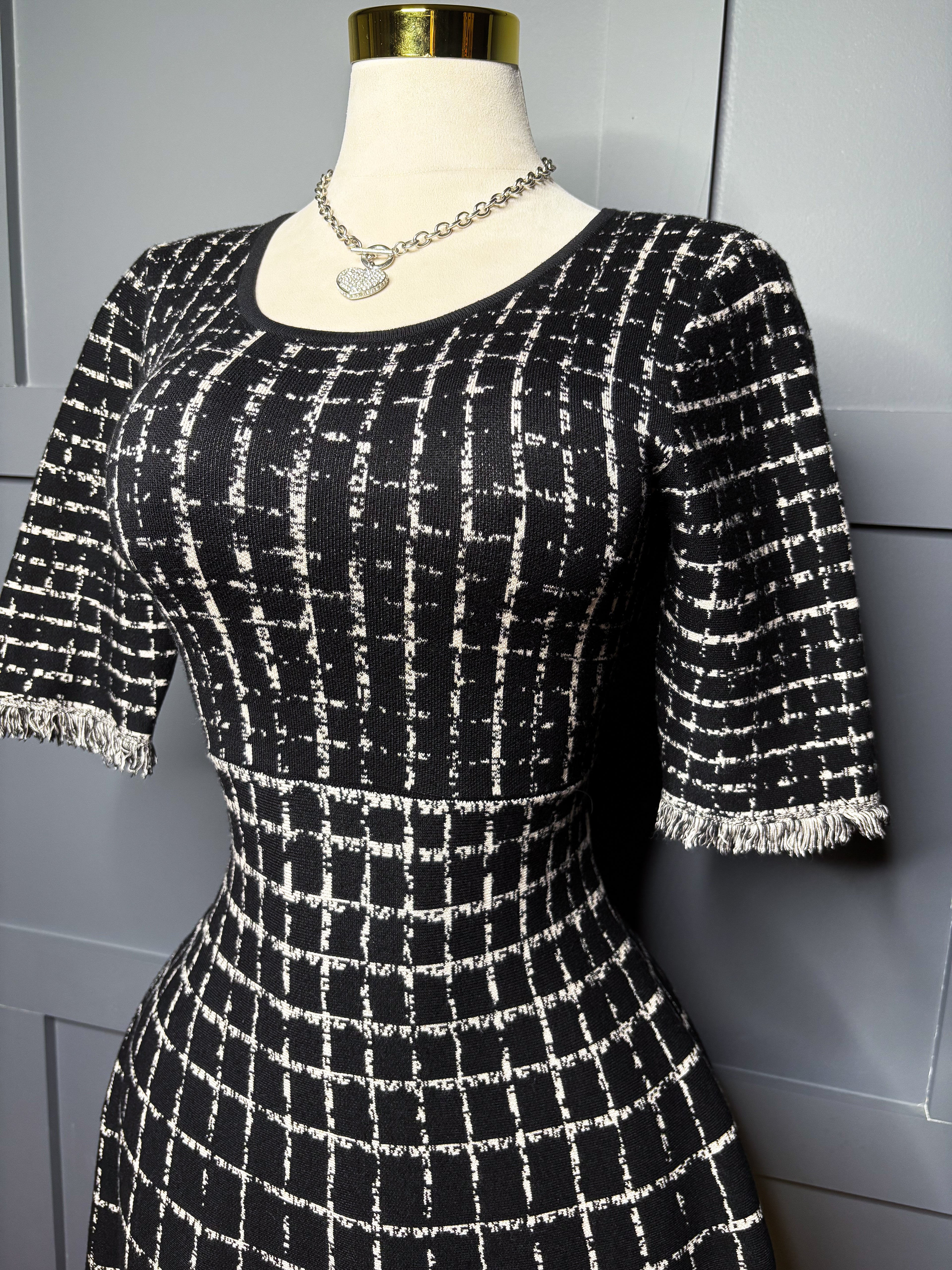 Taylor Plaid Dress, M