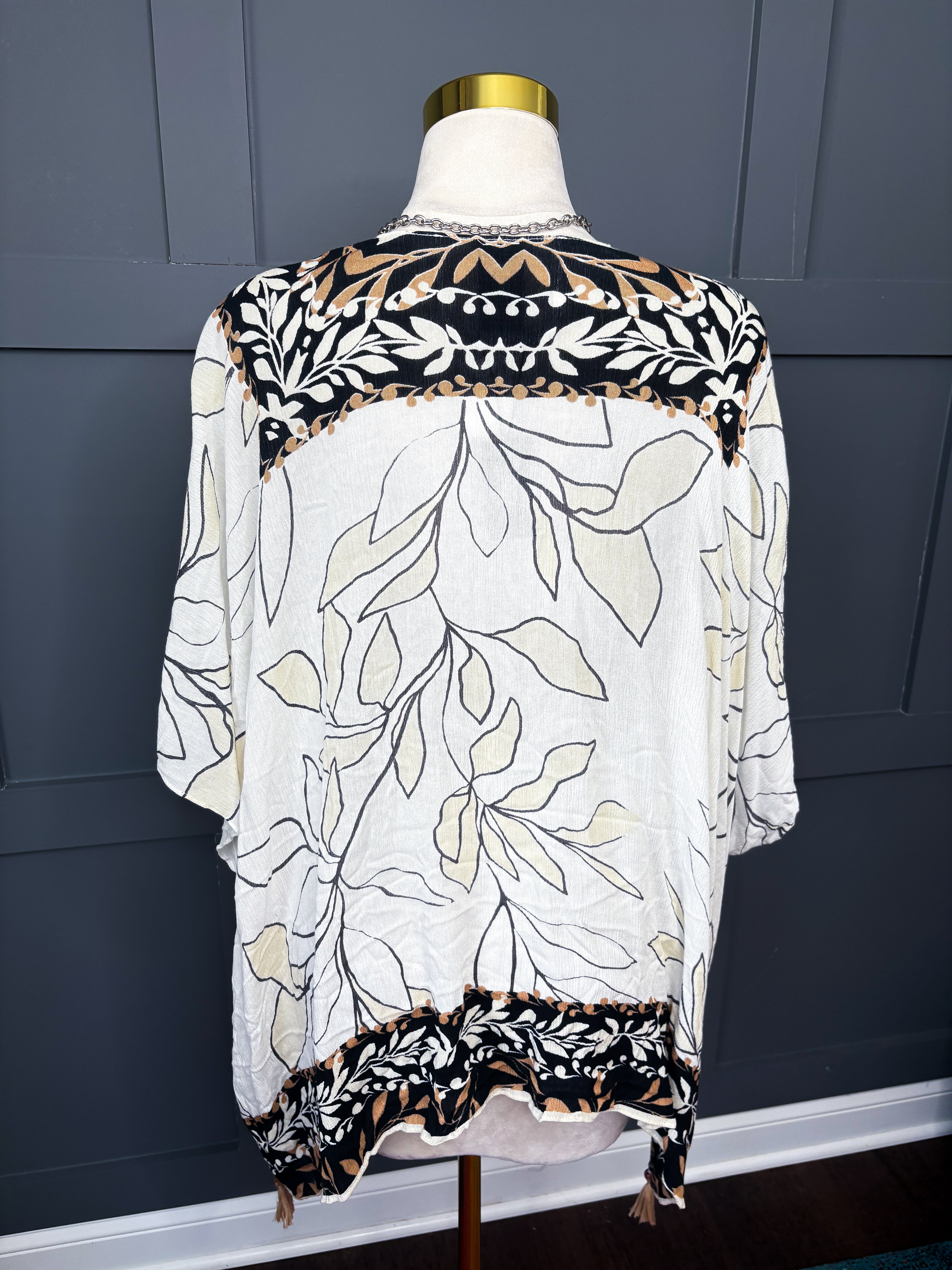 New Boho Vince Camuto Kimono, One Size